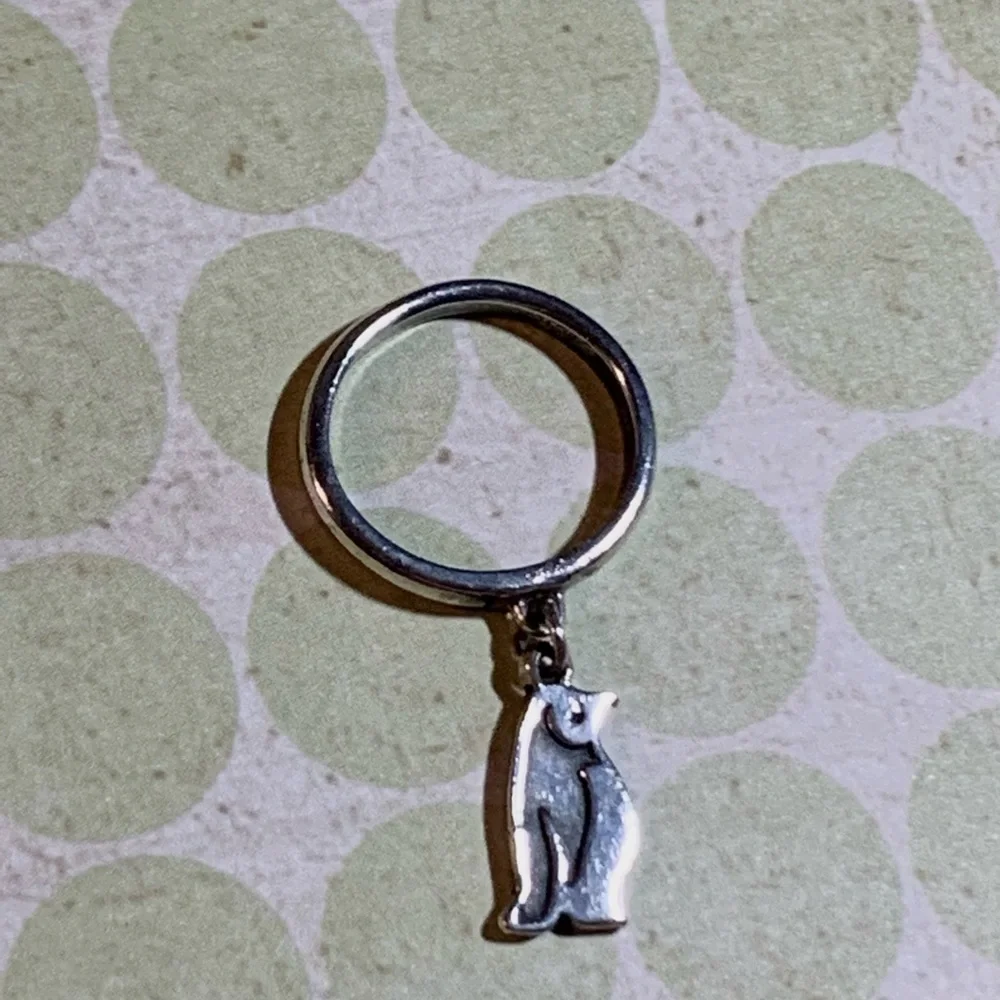 RETIRED James Avery Sterling Silver Penguin Dangle Ring - Picture 2 of 7